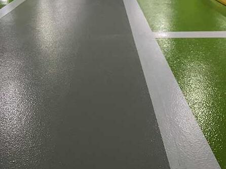 环氧树脂防滑地坪漆是怎么施工